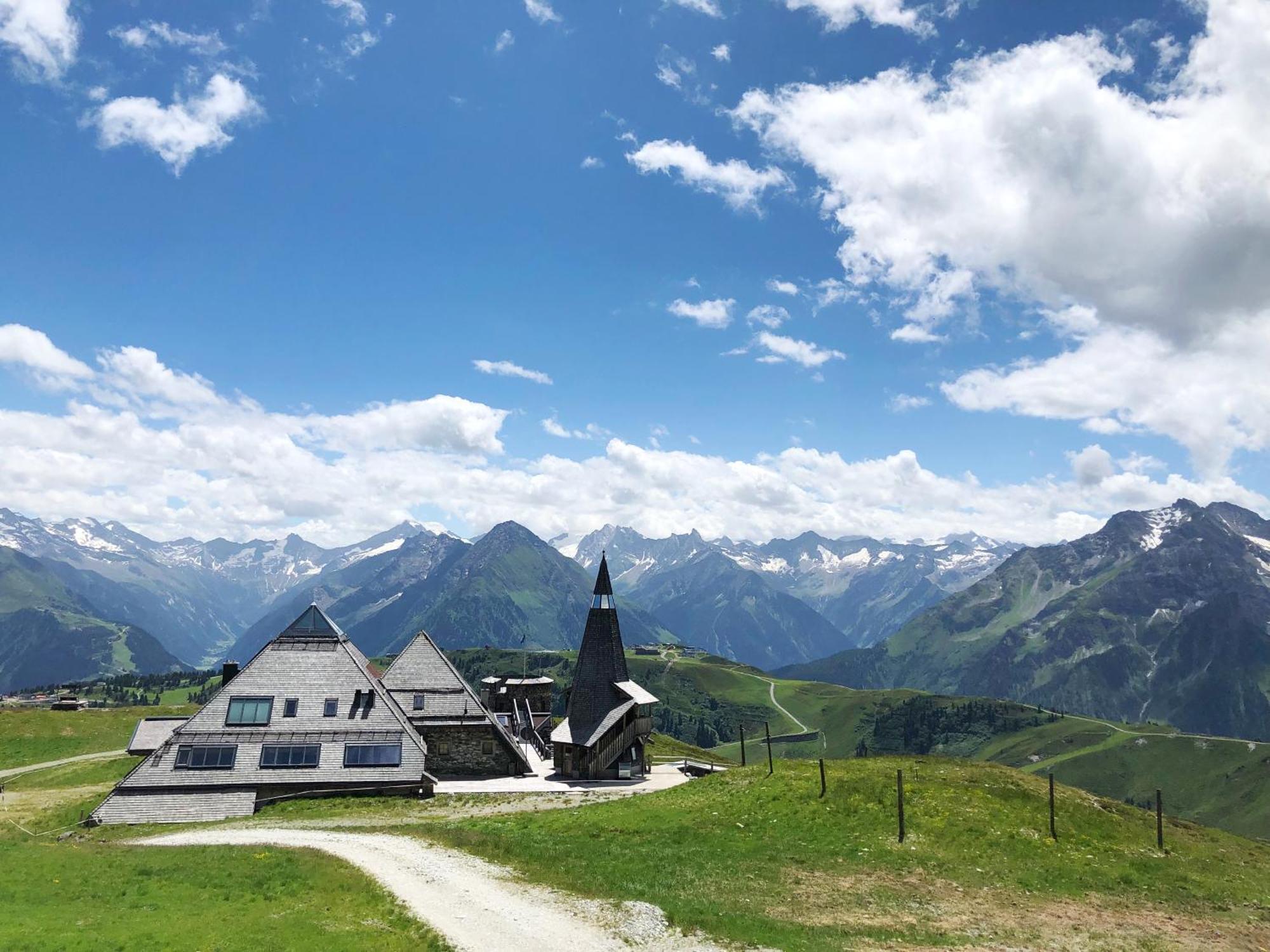 Schneekarhuette Hotel Mayrhofen Exterior photo